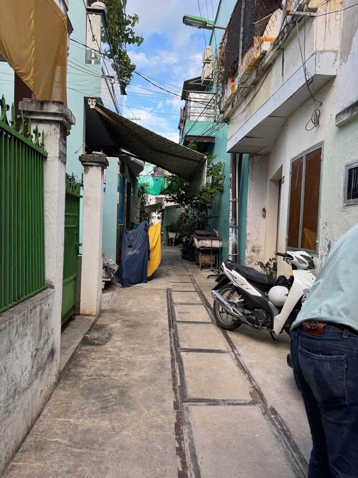 Nhà hẻm Lê Hồng Phong, Phước Long 52m² giá 3.1 tỷ - Nhà mới xây, chính chủ!