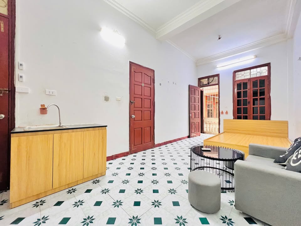 Nhà cho thuê tại Bùi Xương Trạch, Thanh Xuân 26m² - Giá chỉ 3.6 triệu/tháng!