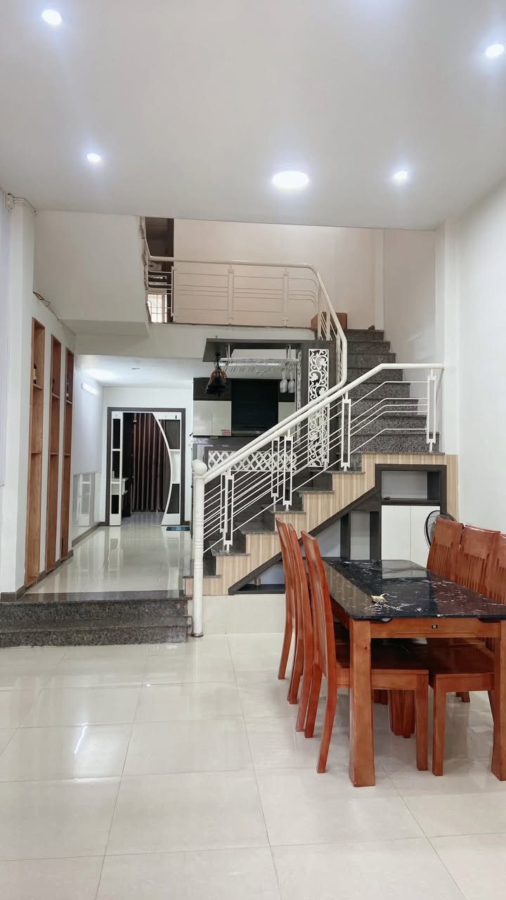 Nhà cho thuê tại Ngũ Hành Sơn, Đà Nẵng - Diện tích 70m², giá 17 triệu/tháng - Sẵn sàng vào ở!