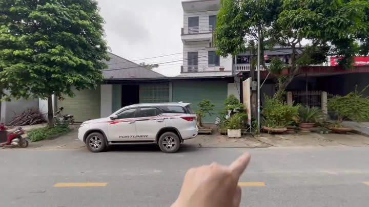 Bán đất 290m² tại Xuân Thủy, Yên Lập - Nhà 3 tầng kiên cố, vị trí đắc địa!