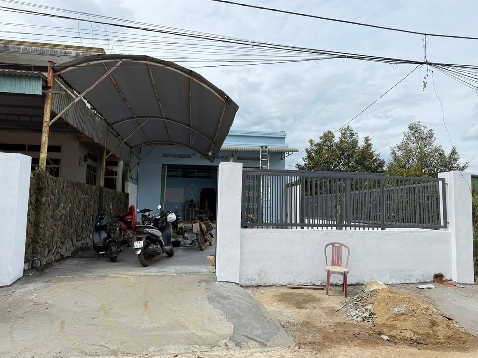 Nhà nguyên căn cho thuê tại đường Chu Văn An, huyện Krông Pắc - Không gian rộng rãi, tiện nghi đầy đủ!