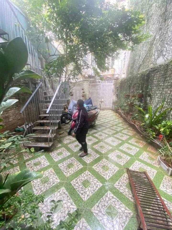 Căn hộ cho thuê Ngõ 32 An Dương, Tây Hồ 50m² - Chính chủ, giá chỉ 5 triệu/tháng!