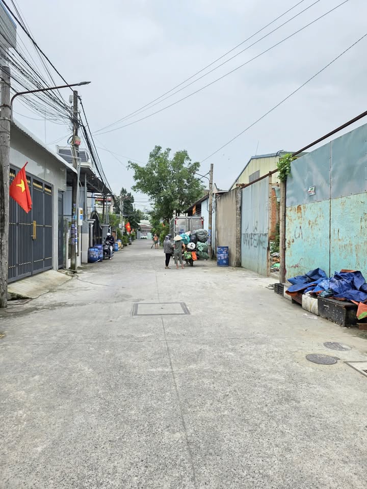 Bán đất 15x51m phường Đông Hòa, TP. Dĩ An - Sổ hồng riêng, giá tốt!