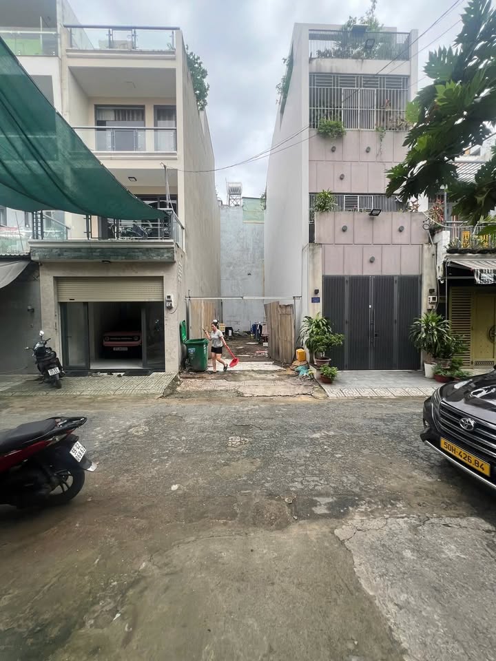 Đất nền Tân Thới Nhất 72m² giá 6 tỷ - Sổ đỏ chính chủ, vị trí đắc địa!