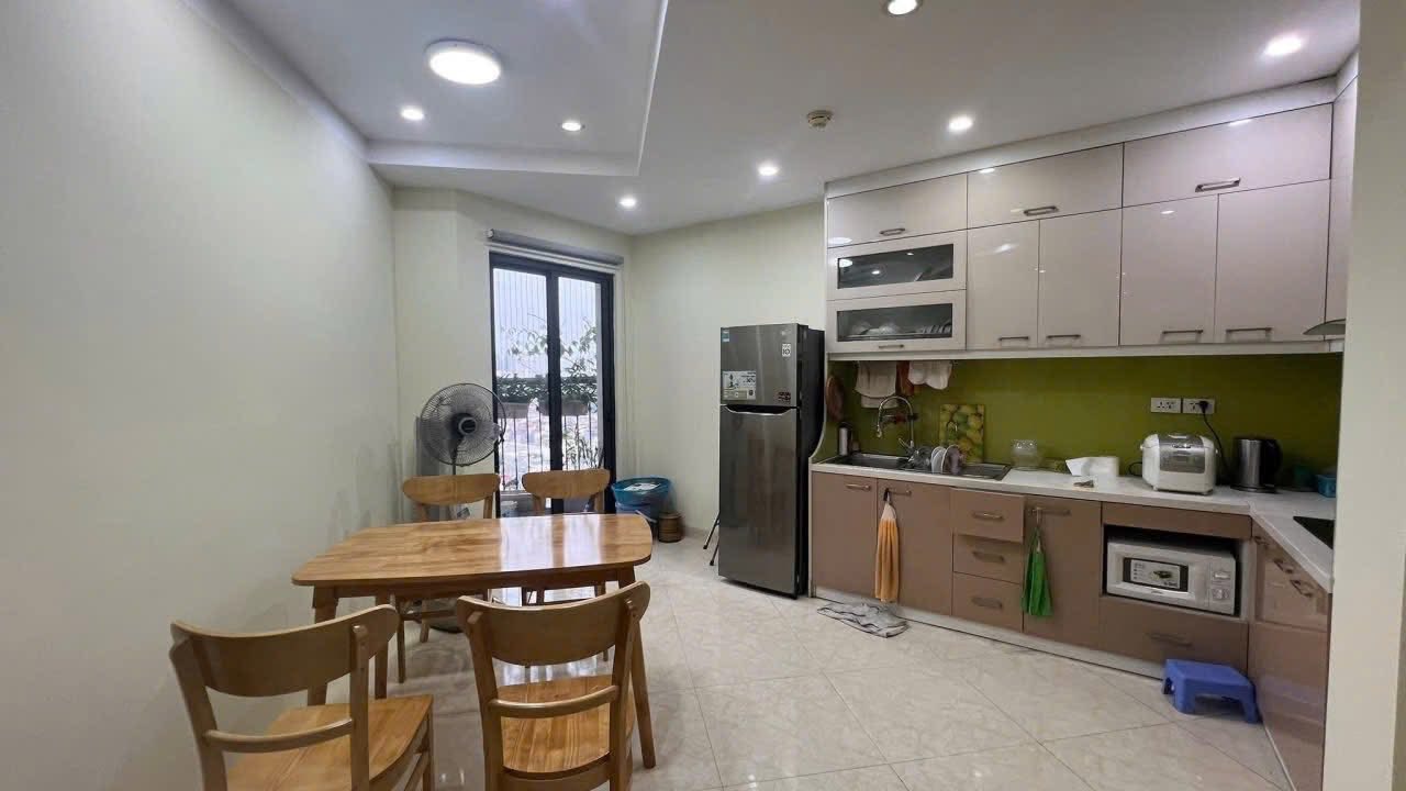 Chung cư Tây Hà - Tố Hữu 120m² giá 15 triệu - Phù hợp cho gia đình!