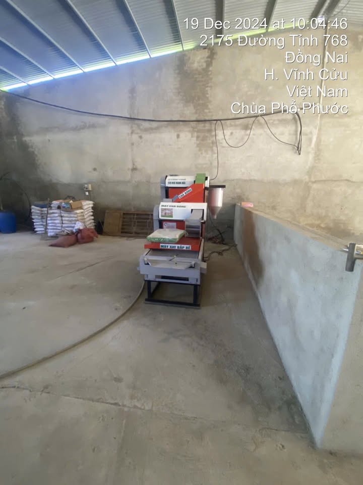 Cho thuê xưởng 700m² mặt tiền Quốc lộ 51 - Vị trí đắc địa, giá chỉ 35 triệu/tháng!