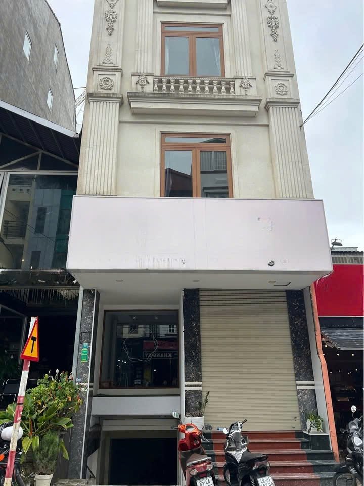 Cho thuê mặt bằng mặt tiền tại Đà Lạt 60m² giá 16,5 triệu - Phù hợp làm văn phòng, shop thời trang!