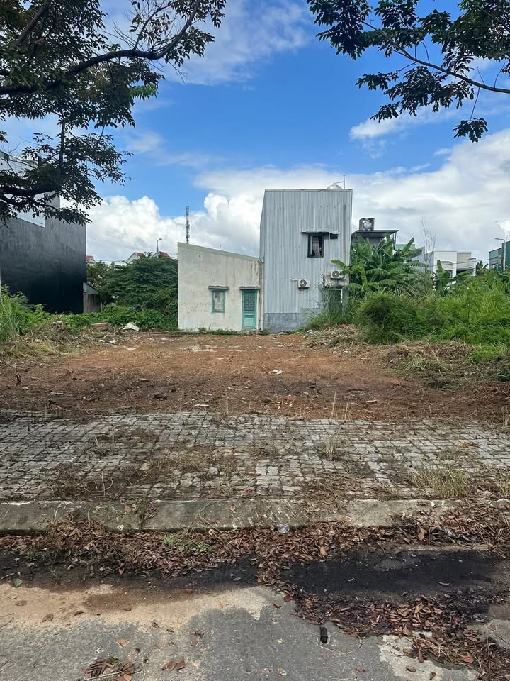 Đất nền đường Bàu Mạc 21, Đà Nẵng 100m² giá 5.15 tỷ - Vị trí đắc địa gần biển!