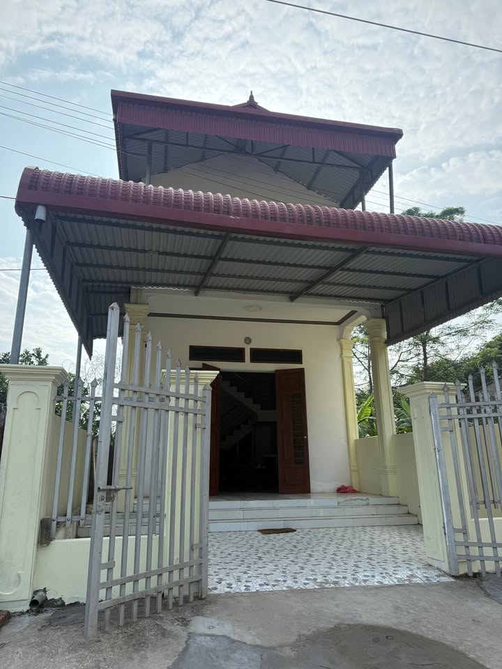 Nhà 2 tầng xã Hiền Quan 150m² giá 1 tỷ - Sẵn sàng vào ở ngay!