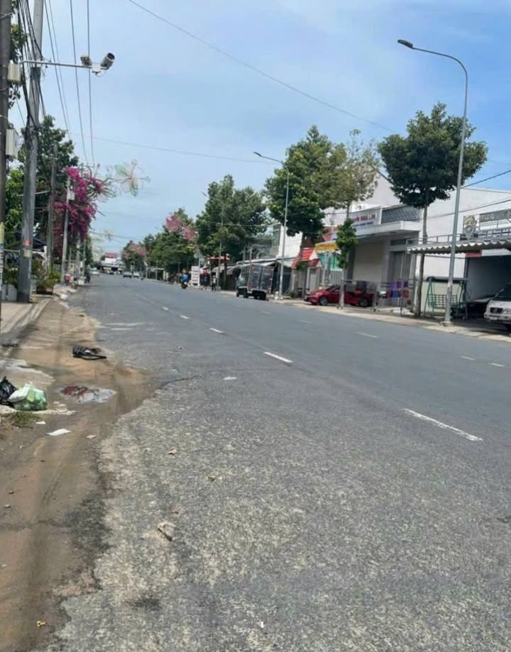 Nhà cho thuê 1 trệt 1 lầu tại Mỹ Long, Long Xuyên - Giá chỉ 4.5 triệu/tháng!