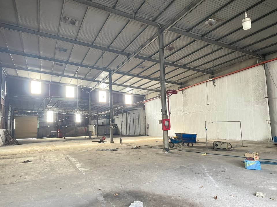 Kho cho thuê Vĩnh Lộc B 1100m² giá 60 triệu - Đường xe tải 10 tấn vào tận nơi!