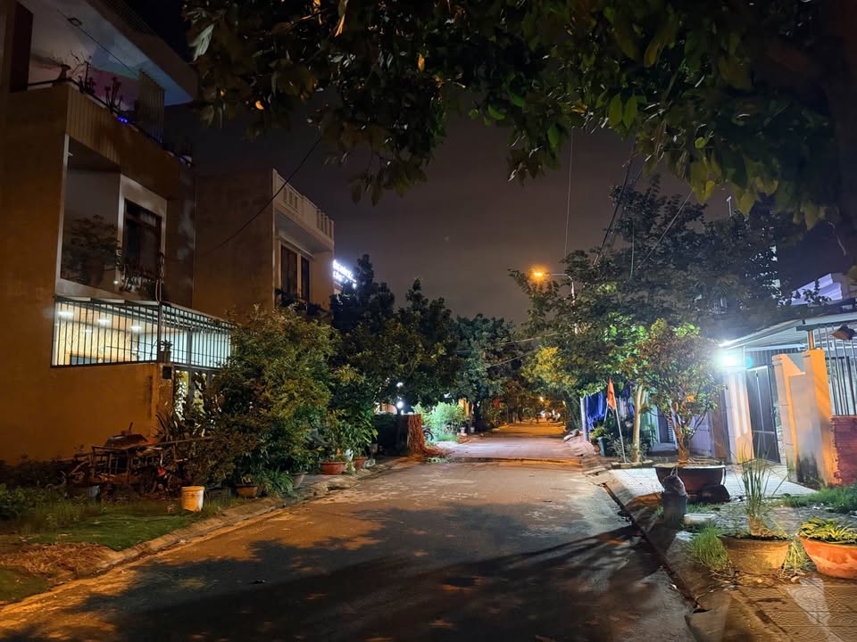 Đất nền đường Kiều Phụng, Cẩm Lệ 100m² giá 3.95 tỷ - Chính chủ, vị trí đẹp!