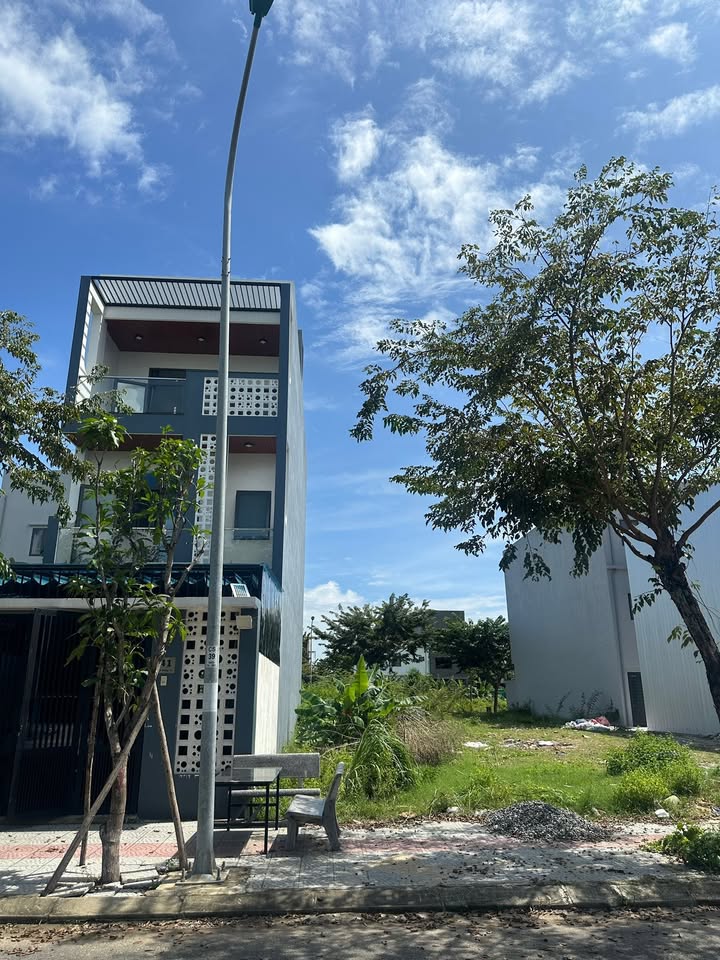 Đất nền B2.41 Hói Kiểng 11, Hoà Xuân 105m² giá 5.25 tỷ - Vị trí đẹp, tiềm năng phát triển!