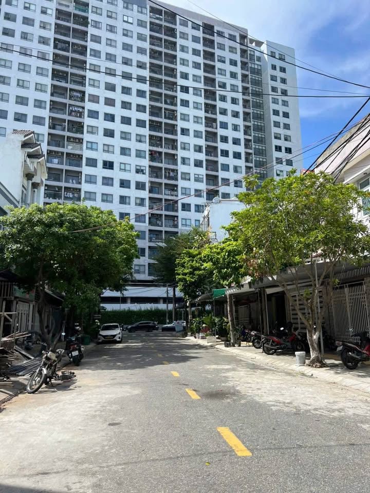 Nhà 2 tầng đường Vũ Đình Long, Đà Nẵng 75m² - Vị trí đẹp, giá tốt!