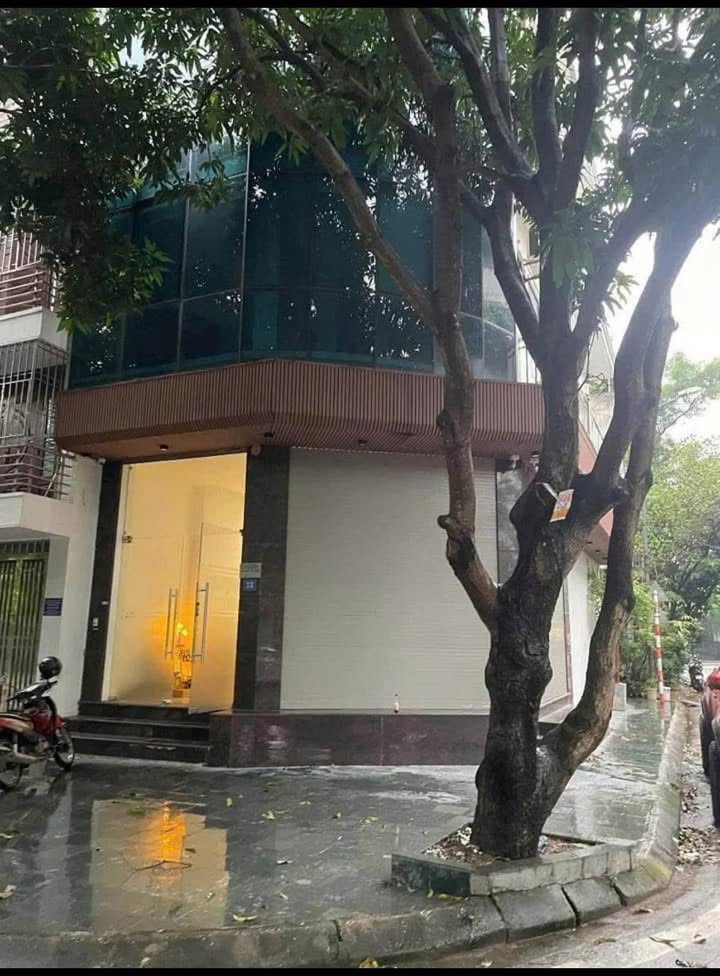 Nhà 5 tầng Khu TDC X4 Lĩnh Nam, Hoàng Mai 76m² giá 23 tỷ - Đầu tư sinh lời cao!