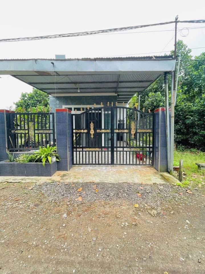 Nhà bán ở Phường Bảo Vinh 120m² giá 950 triệu - Sổ đỏ chính chủ