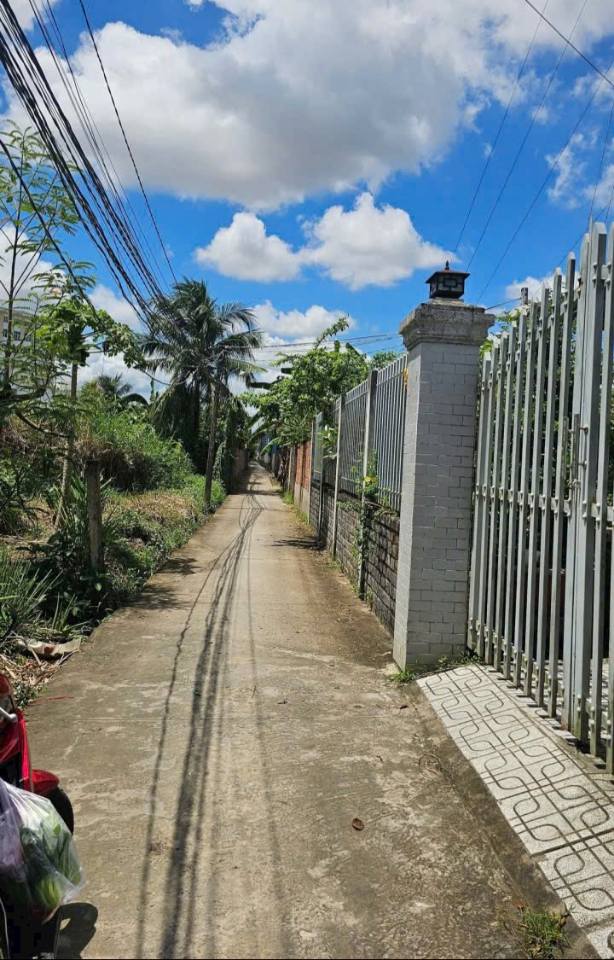 Đất nền Phường Bến Tre 137m² giá 730 triệu - Đầu tư lý tưởng!