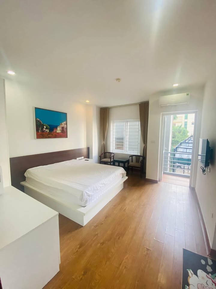 Căn hộ dịch vụ Nguyễn Thị Định 36m² - Chính chủ cho thuê với nội thất đầy đủ!