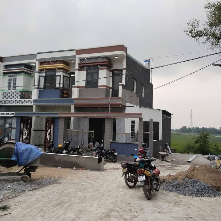 Nhà 2 Mặt Tiền Thái Hòa, Tân Uyên 79m² giá 1.7 tỷ - Đầu tư sinh lời tuyệt vời!