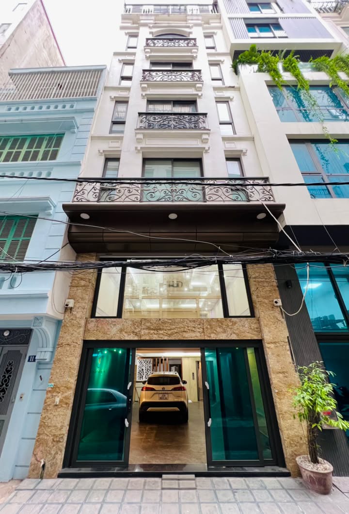 Cho thuê văn phòng 70m² tại Nguyên Hồng, Đống Đa - Tiện ích đầy đủ, giao thông thuận lợi!