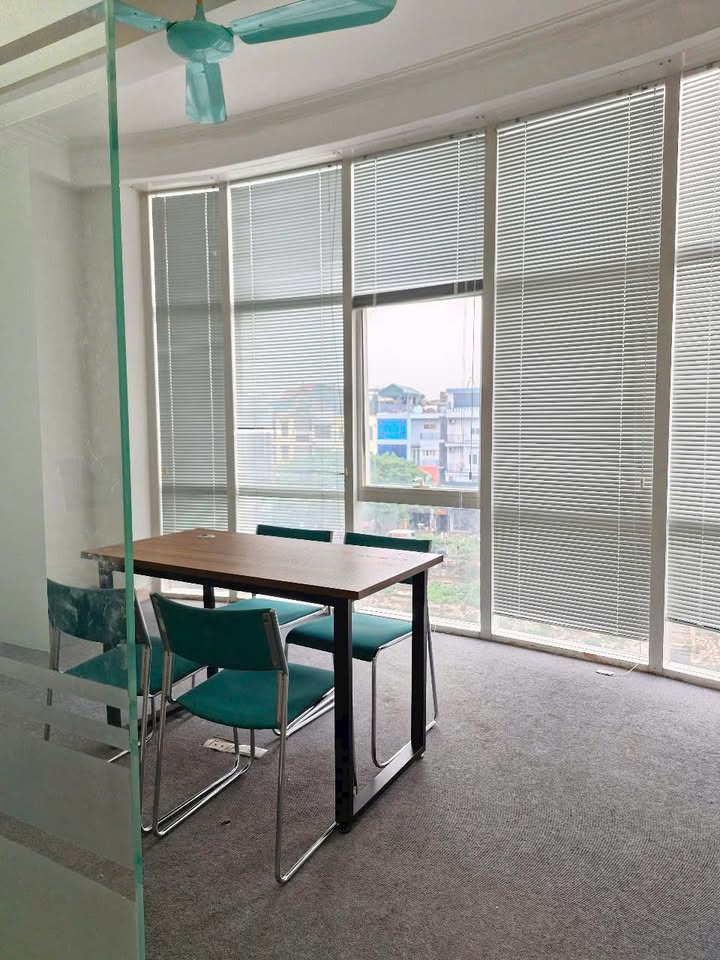 Văn phòng cho thuê tại Thanh Xuân 40m² giá 7,5 triệu - Vị trí đắc địa, tiện ích đầy đủ!