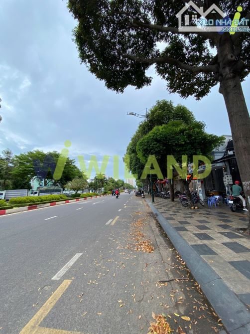 Bán nhà mặt tiền Lê Hồng Phong, Vũng Tàu 35.5m² giá chỉ 6.7 tỷ - Vị trí kinh doanh lý tưởng!