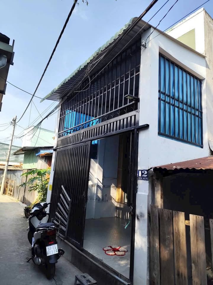 Nhà cho thuê đường Quốc lộ 50, Bình Chánh 64m² giá chỉ 6 triệu - Gần chùa Thiên Trì!