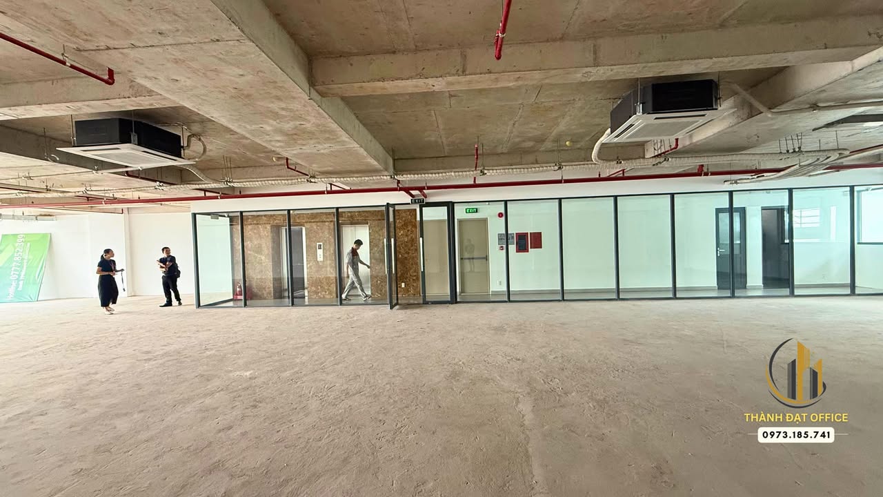 Văn phòng cho thuê Tân Bình 168m², 335m² - Thiết kế hiện đại, giá tốt!