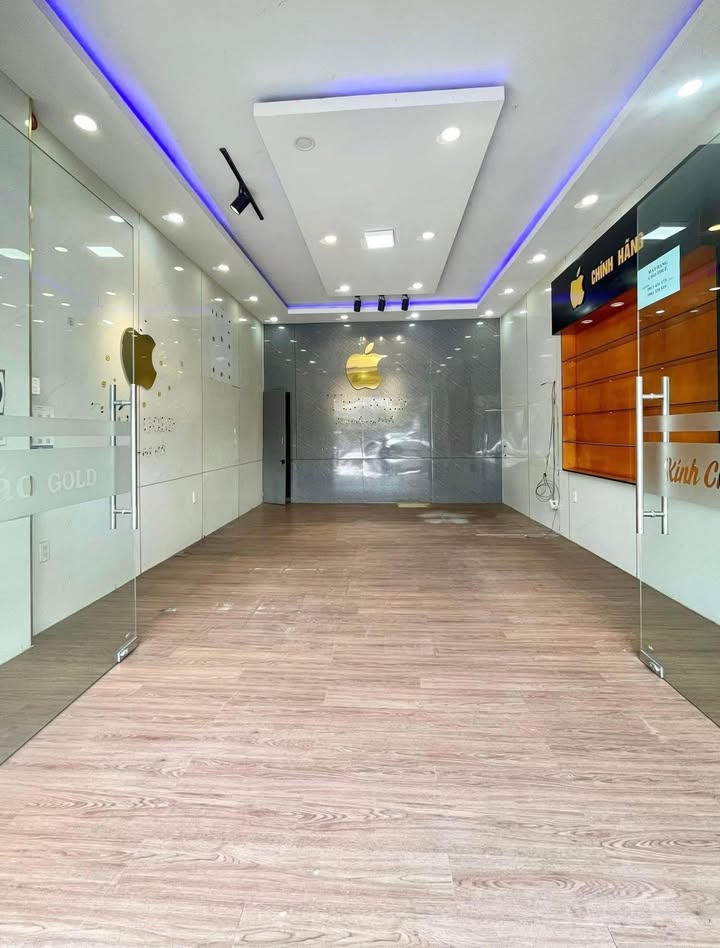 Cho thuê mặt bằng mặt tiền Dương Văn An 30m² giá 13 triệu - Kinh doanh sầm uất!