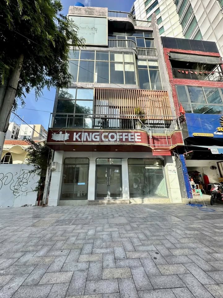 Nhà phố cho thuê đường Nguyễn Bỉnh Khiêm quận 1 diện tích 56m² - Không gian trống suốt lý tưởng!