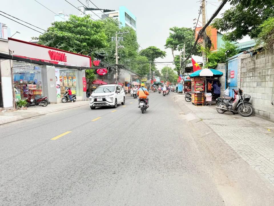 Nhà mặt tiền 305 Nguyễn Văn Khối, Gò Vấp 495m² - Vị trí đắc địa cho kinh doanh!