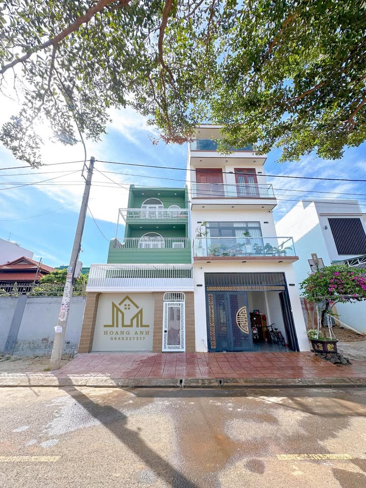 Nhà nguyên căn Phan Bội Châu, Buôn Ma Thuột 100m² - Phù hợp cho văn phòng và ở lâu dài!