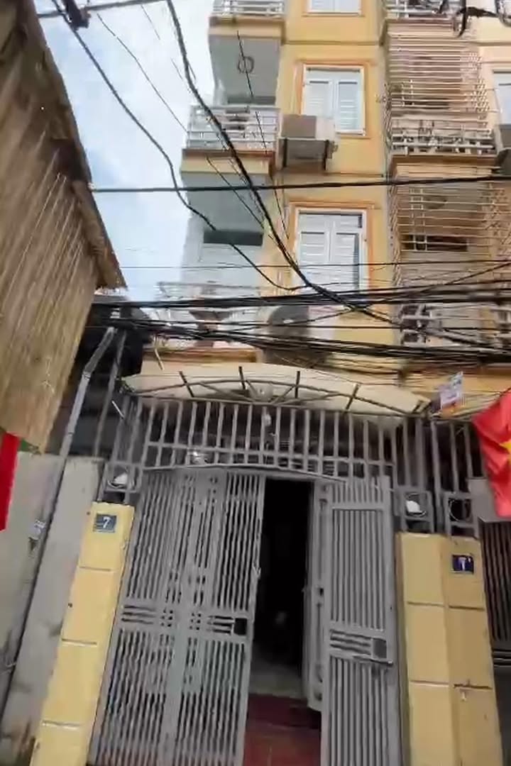 Nhà riêng cho thuê tại phố Đông Thiên, Hoàng Mai 150m² giá 9.5 triệu - Nhà mới, sạch sẽ sẵn vào ở ngay!