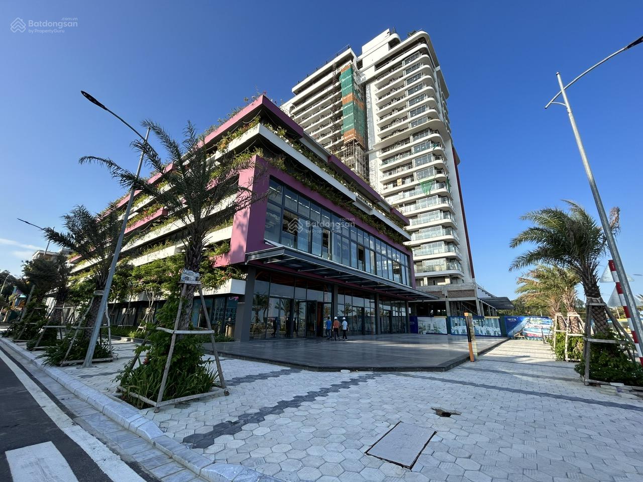 Shophouse Flamingo Hải Tiến 96m² giá thỏa thuận - Chính chủ bán cắt lỗ gấp!