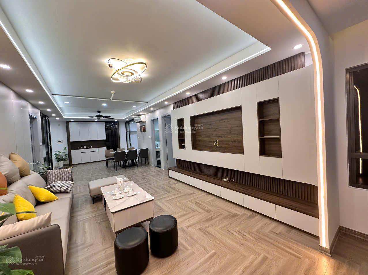 Căn hộ 160m² tại Trung Hòa, Cầu Giấy - Thiết kế hiện đại, giá 13 tỷ hấp dẫn!