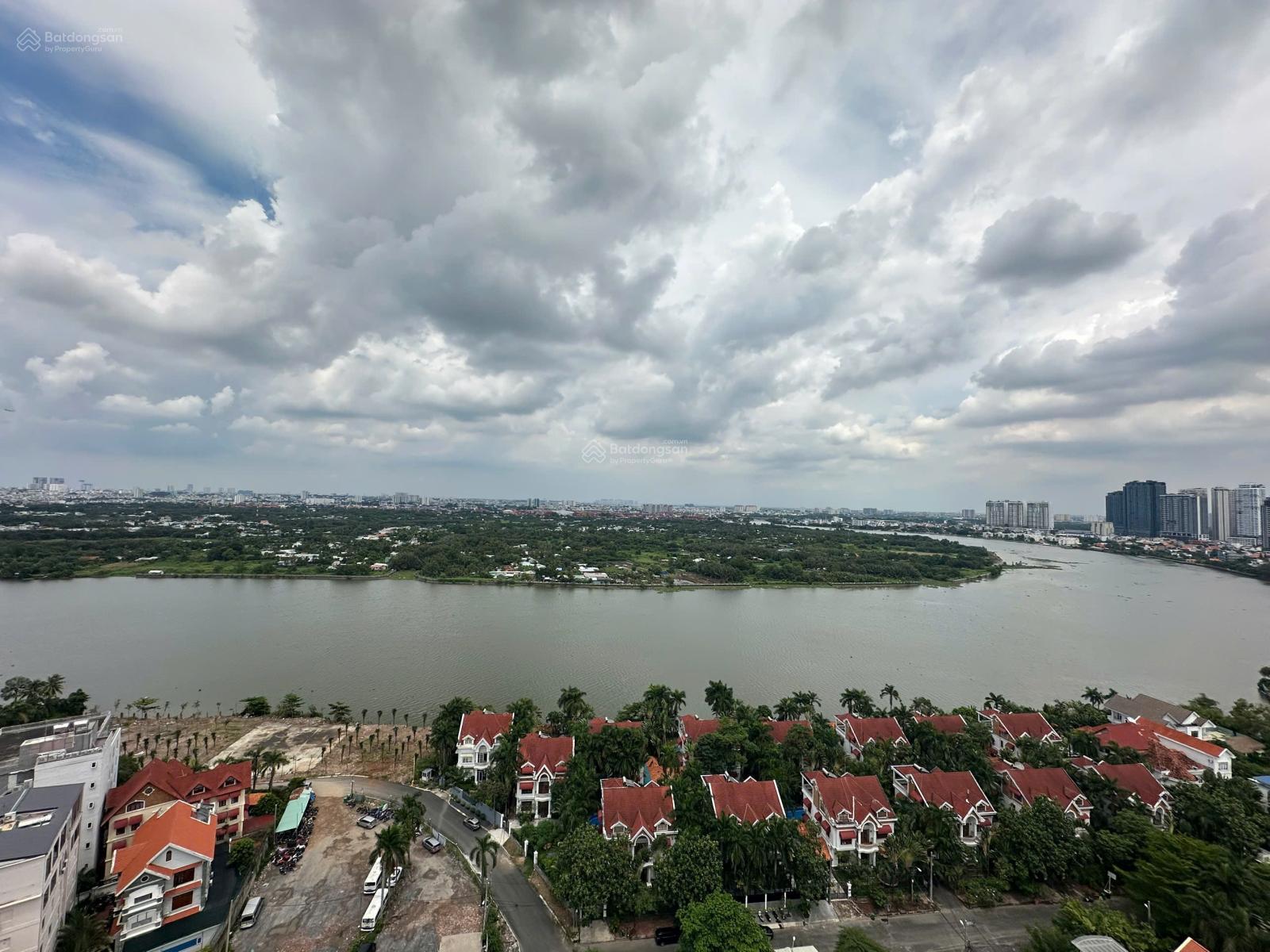 Penthouse D'Edge Thảo Điền 372m² giá 80 tỷ - Cơ hội hiếm có với view sông tuyệt đẹp!
