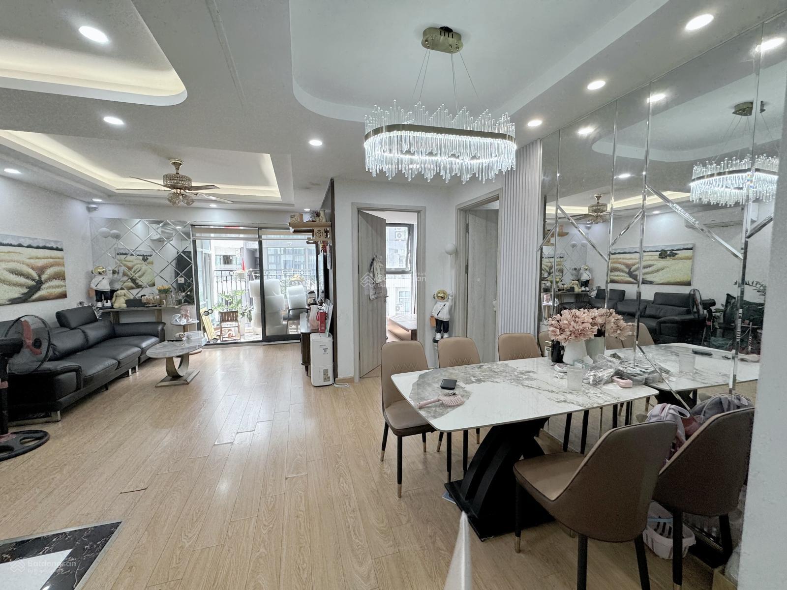 Căn hộ chung cư The Garden Hills 89m² giá 7,45 tỷ - Phong thủy tốt, nội thất đầy đủ!