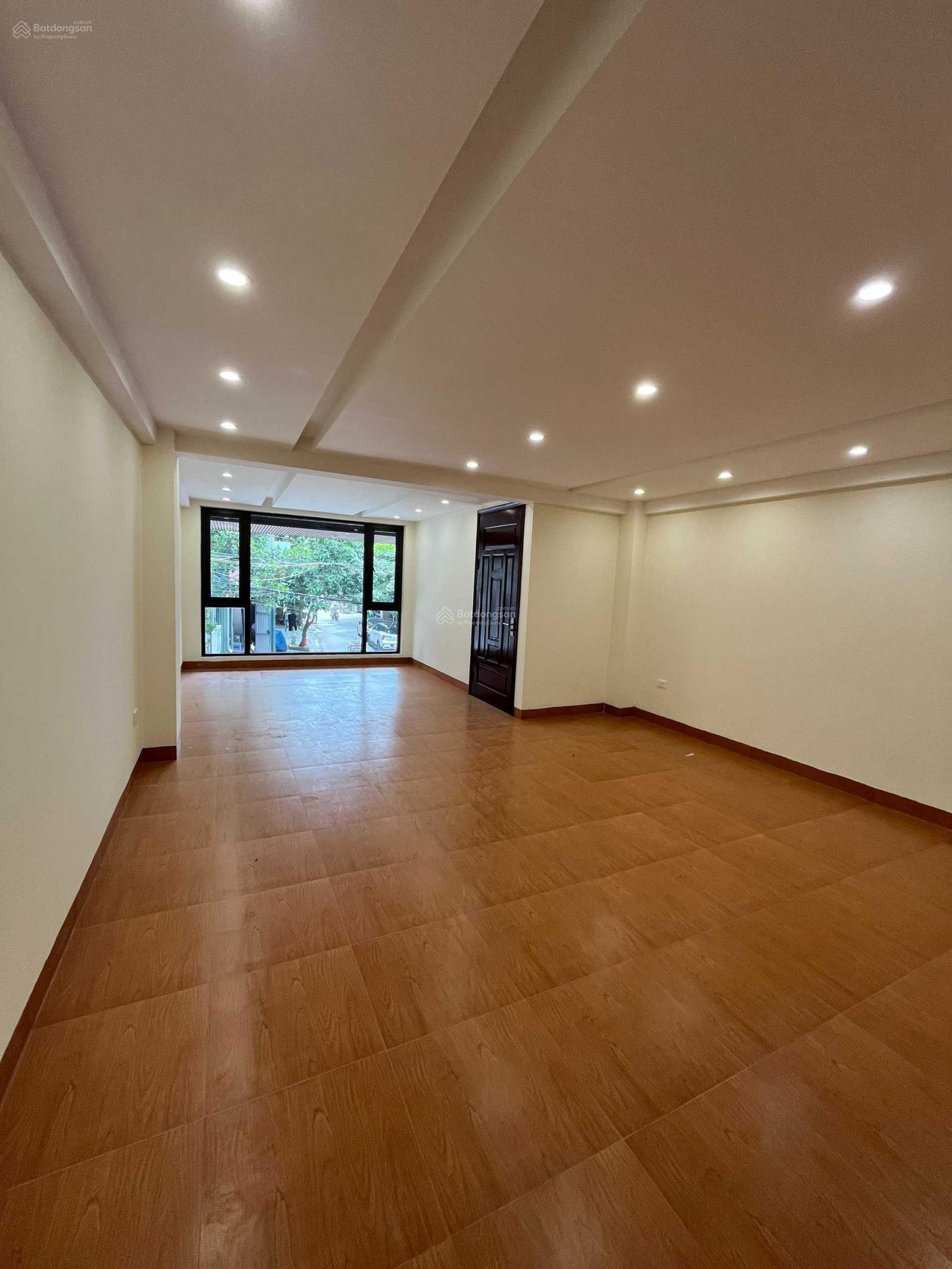 Cho thuê văn phòng tầng 2 tại Vạn Phúc, Hà Đông - Diện tích 60m², thang máy, điều hòa