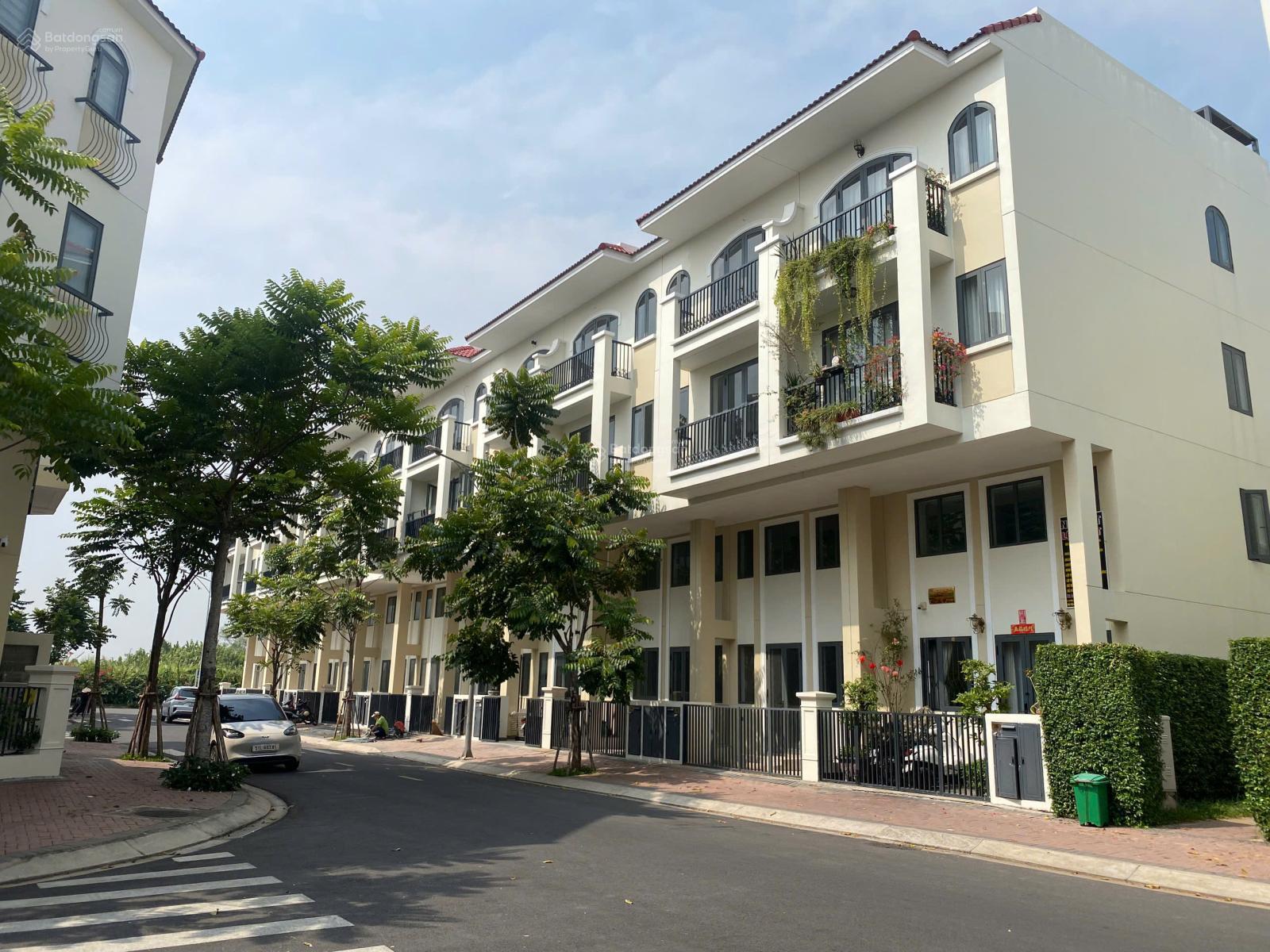 Townhouse Senturia Nam Sài Gòn 56.5m² giá 6,8 tỷ - Chính chủ bán gấp!