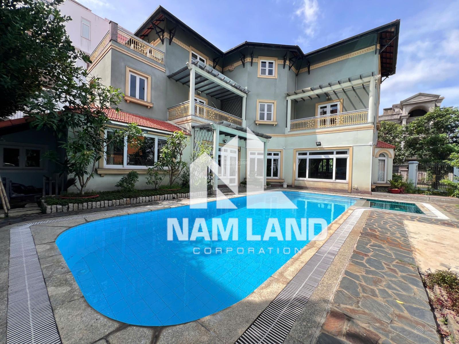 Cho thuê Villa Thủ Thiêm 500m² giá 110 triệu - Sân vườn, hồ bơi sang trọng!