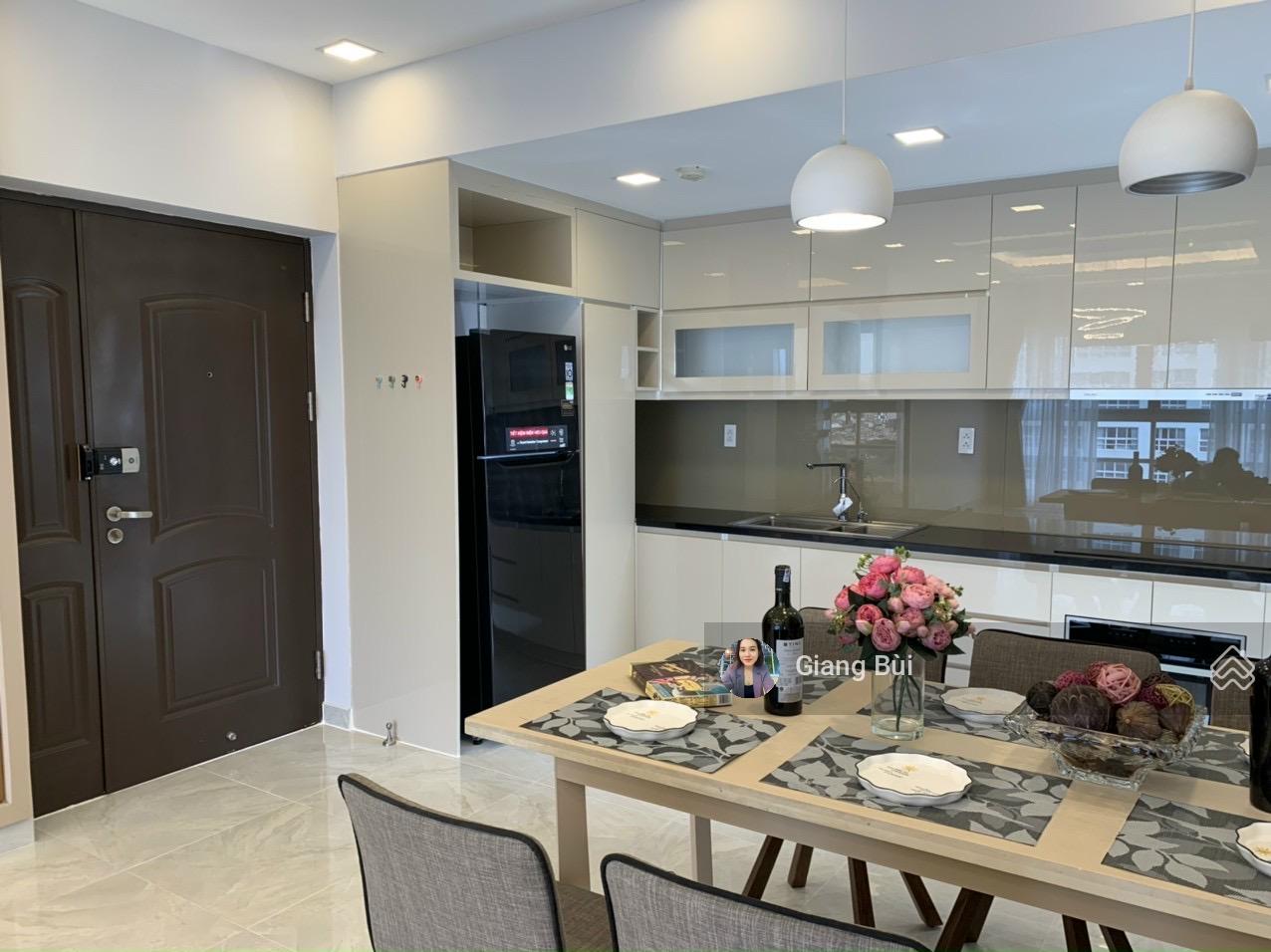 Cho thuê căn hộ Happy Valley, Phú Mỹ Hưng 100m² giá 23 triệu - Nhà đẹp lầu cao thoáng gió!