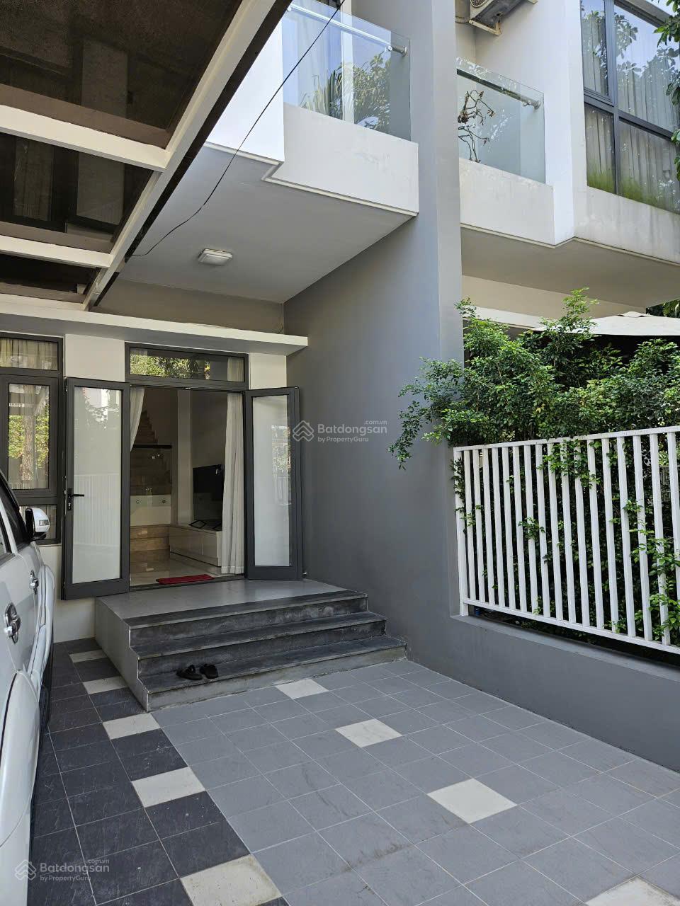 Biệt thự cho thuê Phố Đông Village 120m² giá 20 triệu - An ninh tuyệt đối!