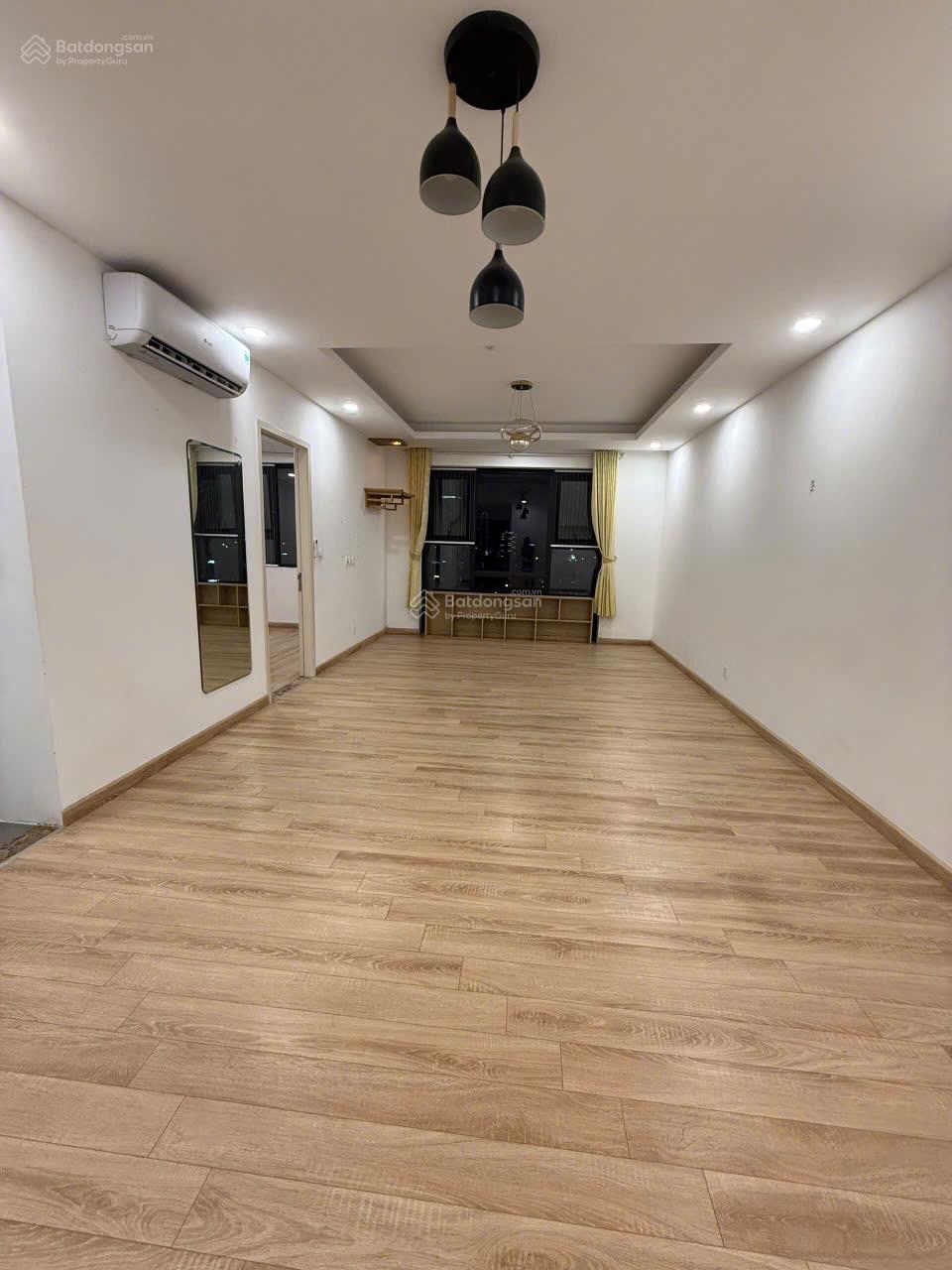 Căn hộ Paragon Cầu Giấy 88m² giá 15 triệu - Vào ở ngay!