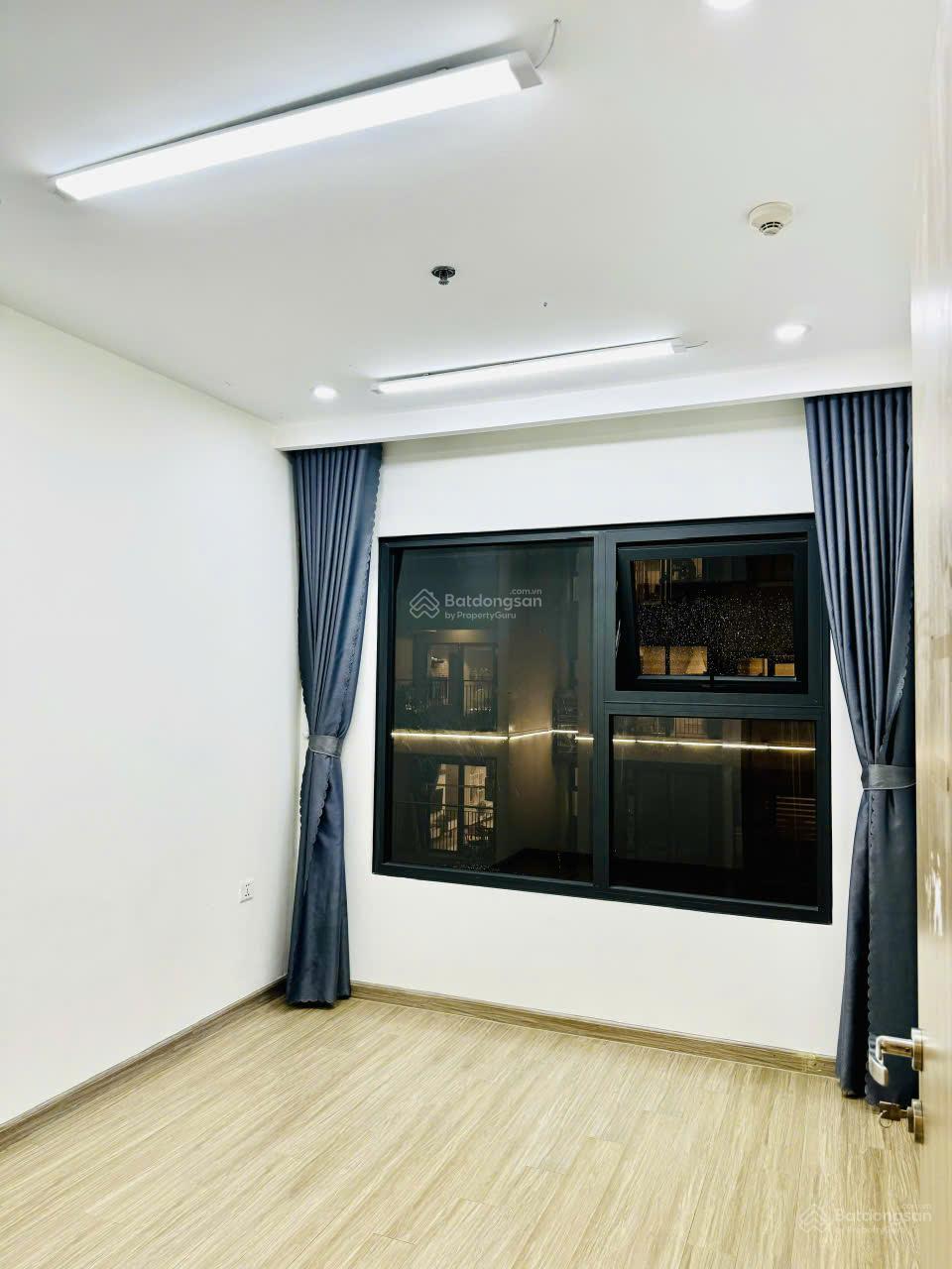 Căn hộ 3 ngủ S2.03 Vinhomes Smart City 75.6m² giá 13 triệu - Thiết kế hợp lý, tiện ích đầy đủ!