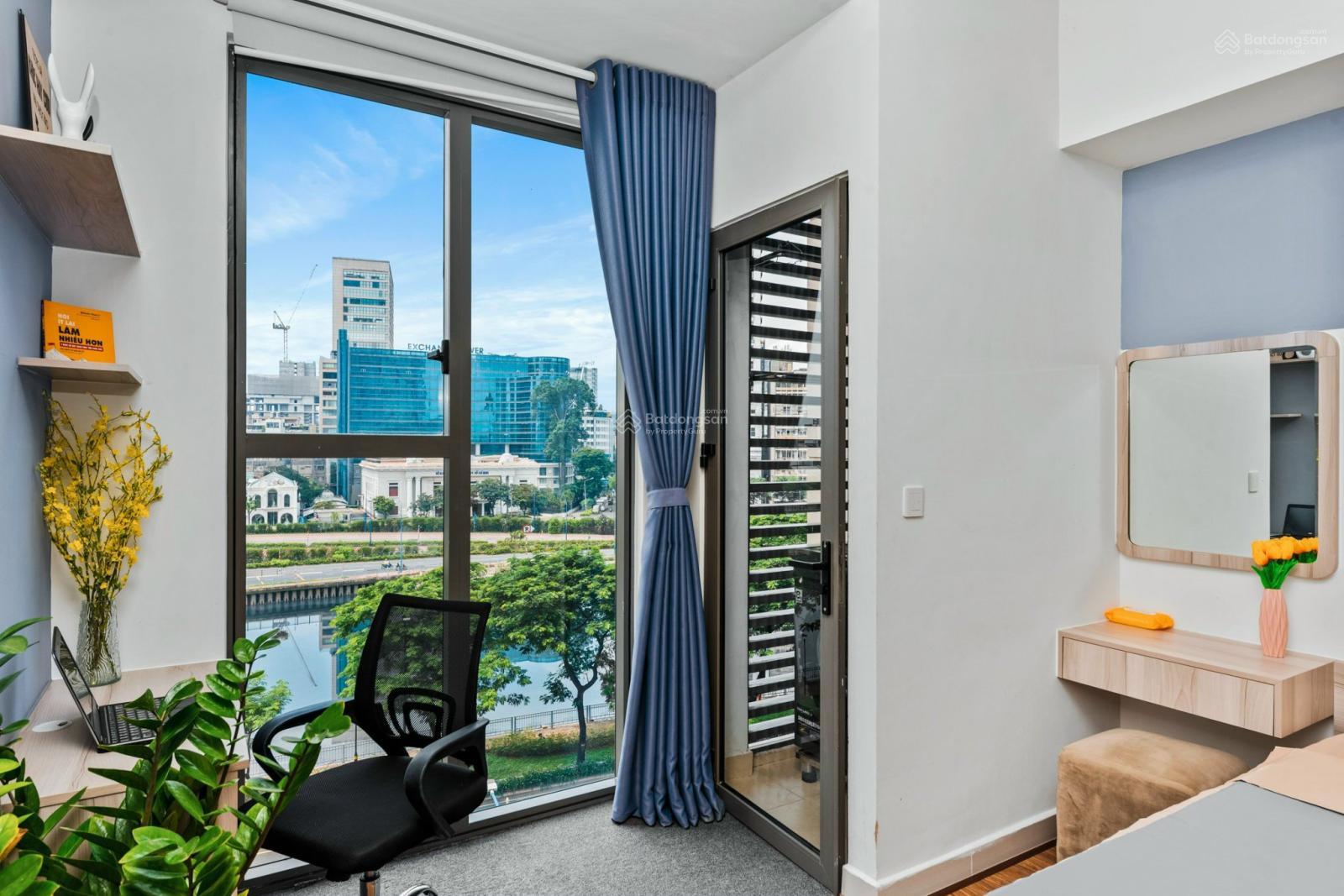 Căn hộ The Tresor Quận 4 - 32m² giá chỉ 13 triệu - View sông thoáng mát!