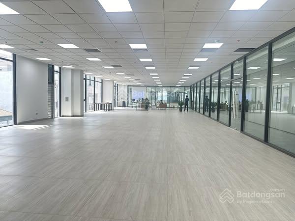 Cho thuê văn phòng The Legend Tower 109 Nguyễn Tuân 368m² giá 256.800đ/m² - Vị trí đắc địa ngay trung tâm