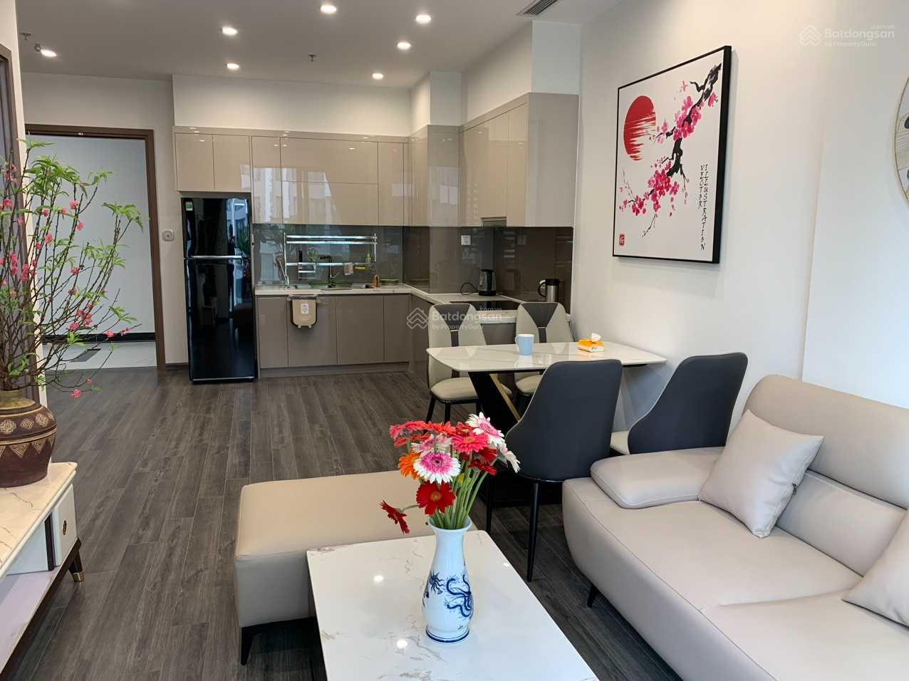 Căn hộ cho thuê tại The Tonkin Vinhomes Smart City 49m² giá 9.5 triệu - Nội thất cao cấp, tiện ích đầy đủ!