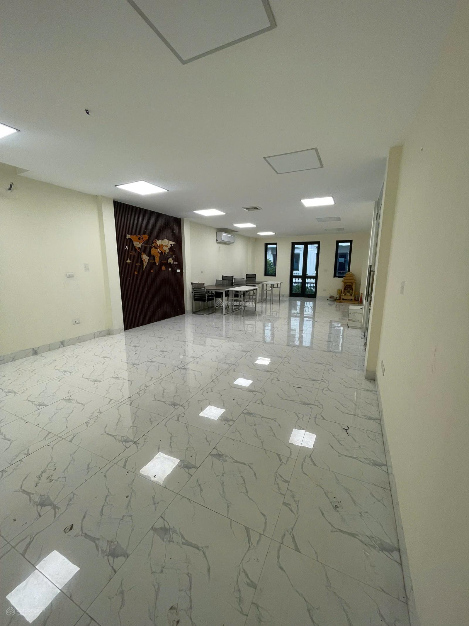 Cho thuê sàn văn phòng Kiến Hưng Luxury 70m² - Thiết kế thông sàn hiện đại