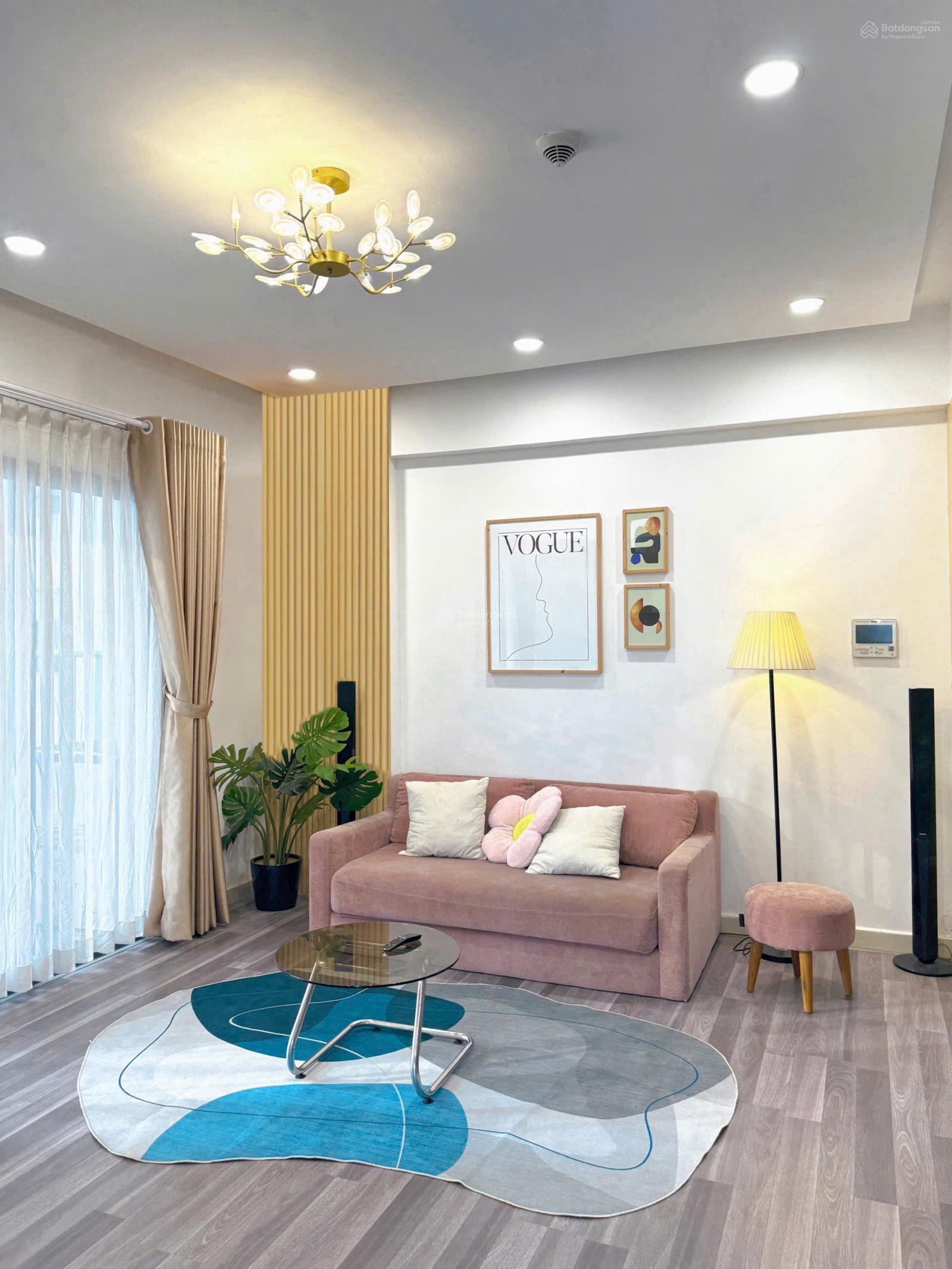 Căn hộ Republic Plaza 75m² giá chỉ 15 triệu - Nội thất đầy đủ, tiện nghi sống tuyệt vời!