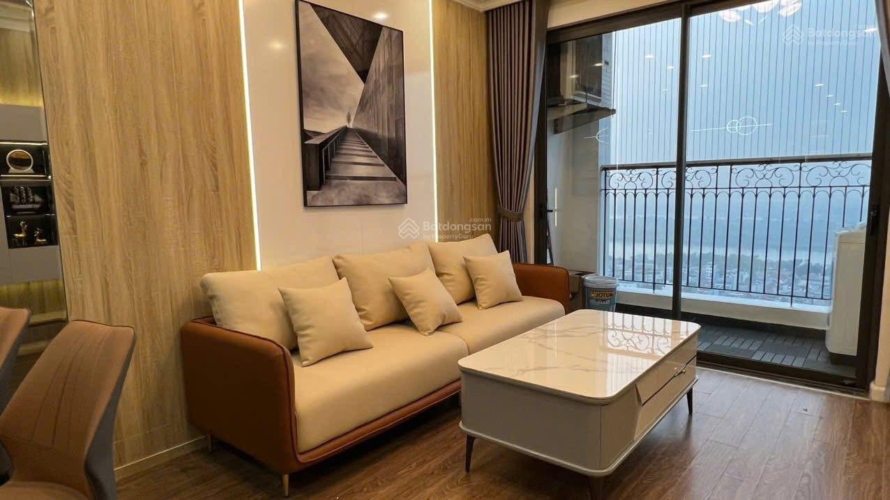 Căn hộ 3PN, 2WC tại Học Viện Quốc Phòng, 106m² chỉ 15 triệu - Thiết kế hiện đại, đầy đủ nội thất!